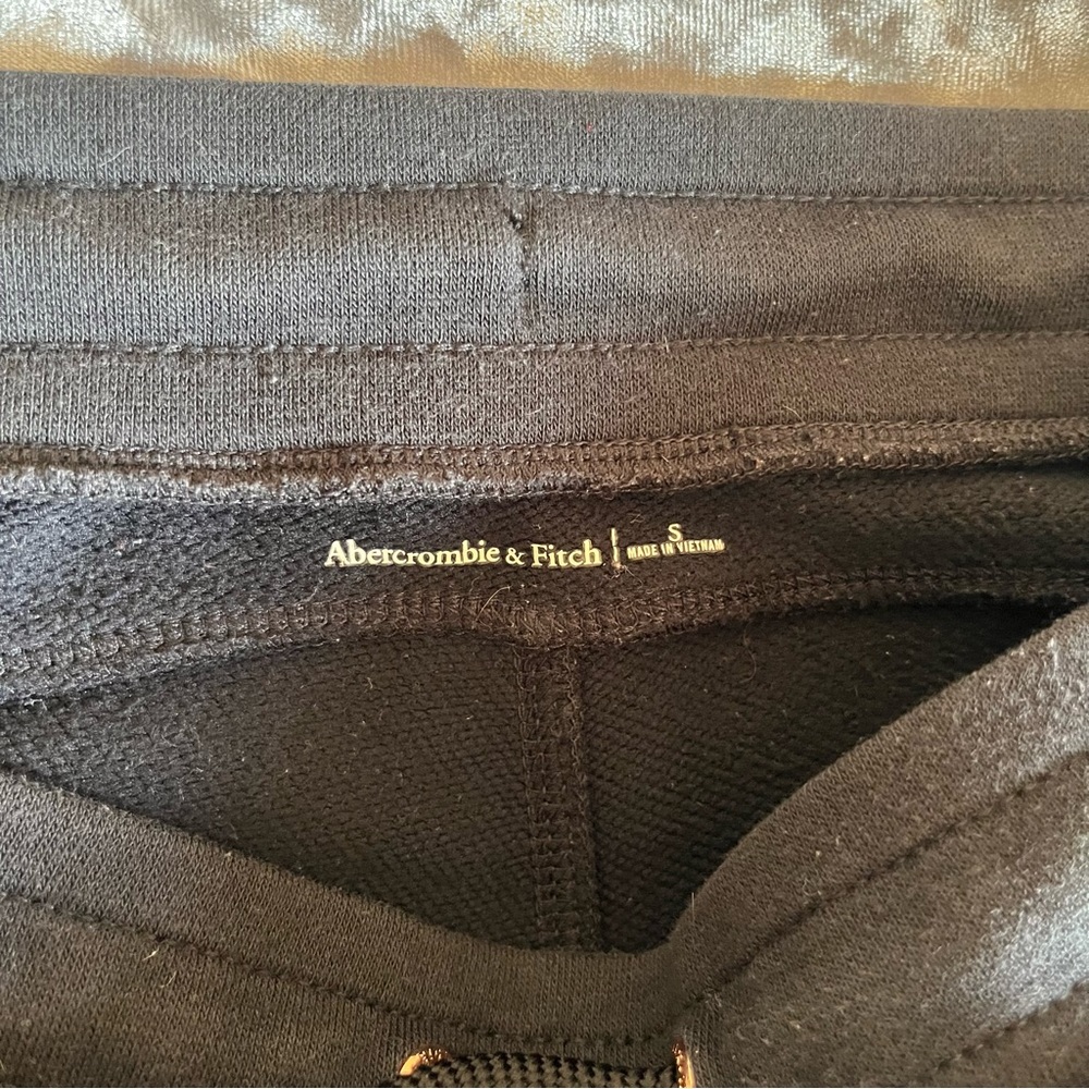 Black Abercrombie mesh Jogger Sweatpants - Picture 6 of 12